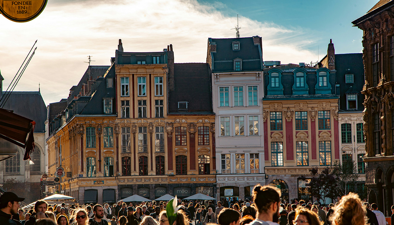 découvrez des phrases chtis amusantes, des traductions fidèles et des expressions cultes de la région pour enrichir votre vocabulaire et sourire à chaque lecture.