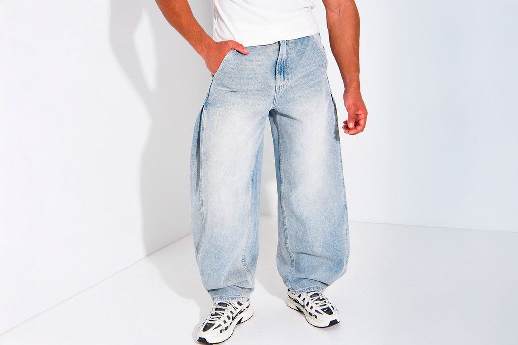 Jean homme tendance : choisir la coupe qui donne du style sans en faire trop